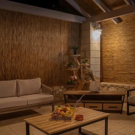 Al Aker With Private Pool וילה קאלאתאס